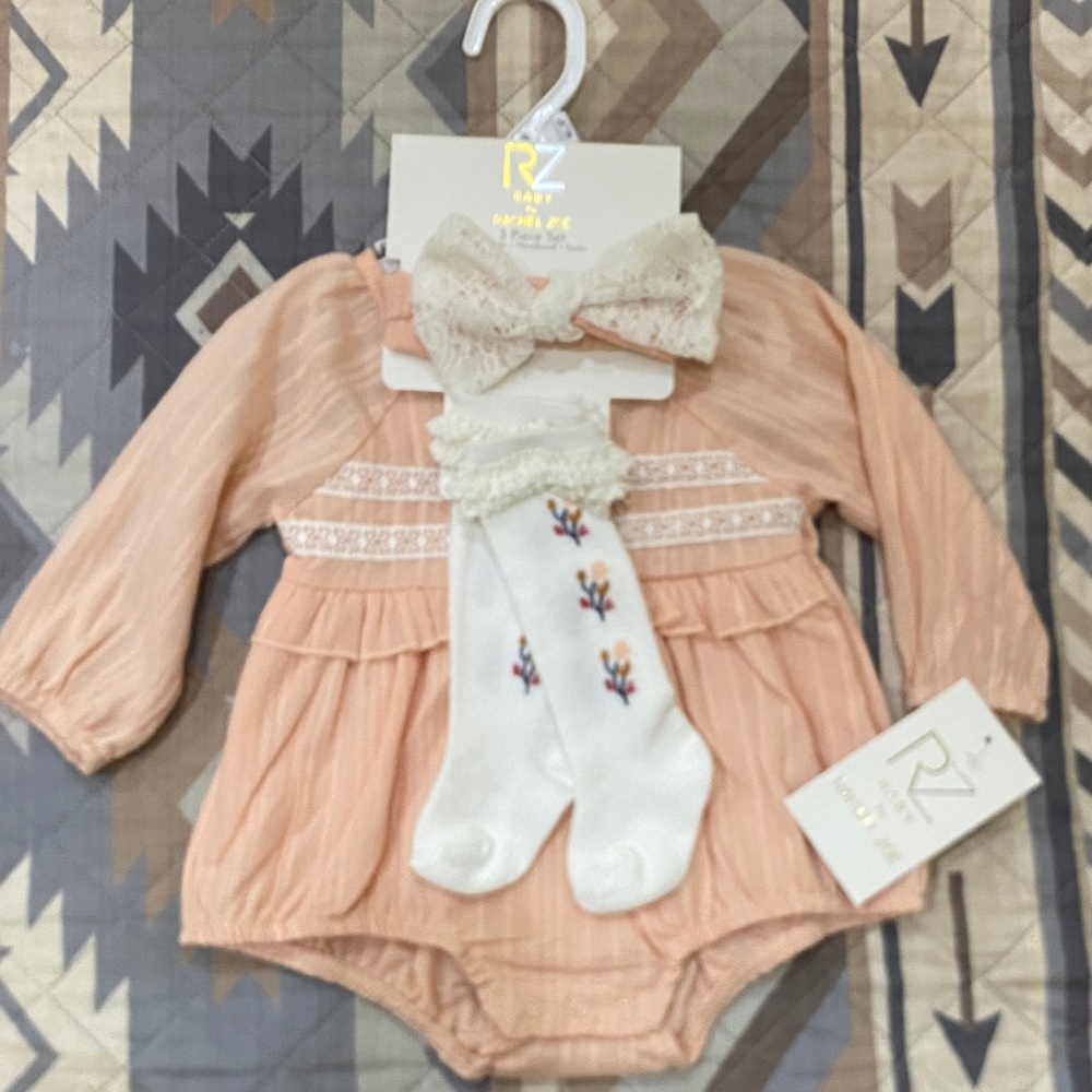 RZ Baby Peach Romper Set